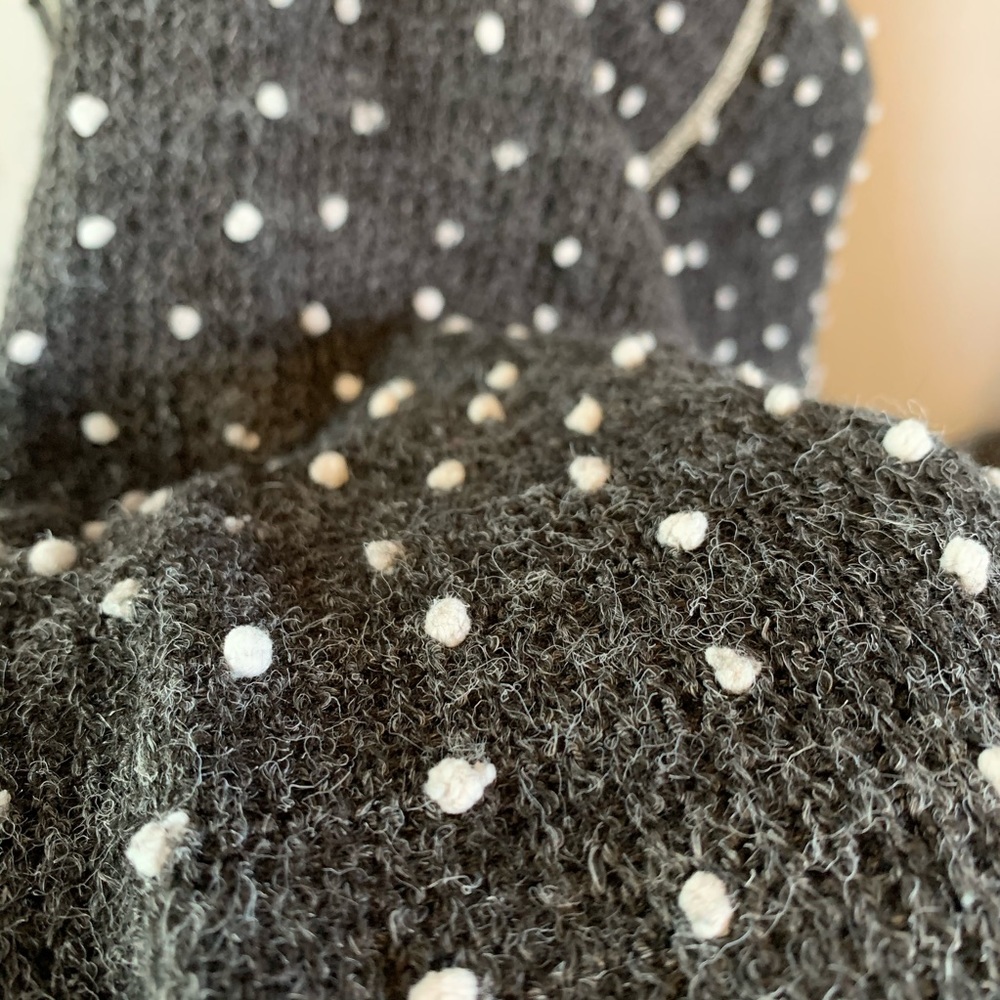 ANDREW knit  polka dots sweater 3/4 bell sleeve - Picture 14 of 16